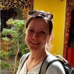 avatar image for Julie Mooney