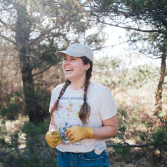 avatar image for Julie Curtis