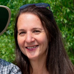 avatar image for Lisa Gander